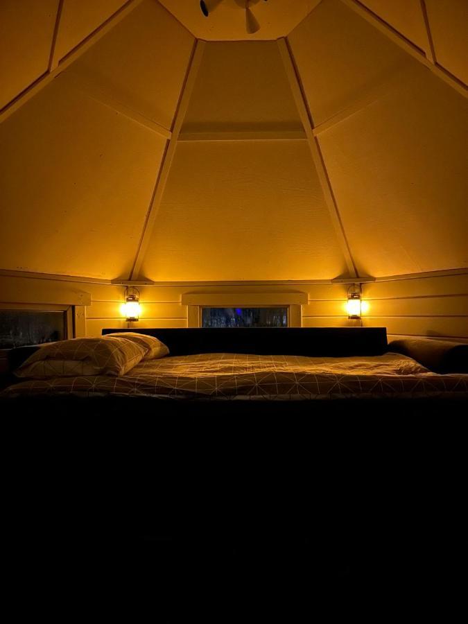 Camp Caroli Hobbit Hut Villa Jukkasjärvi Eksteriør billede